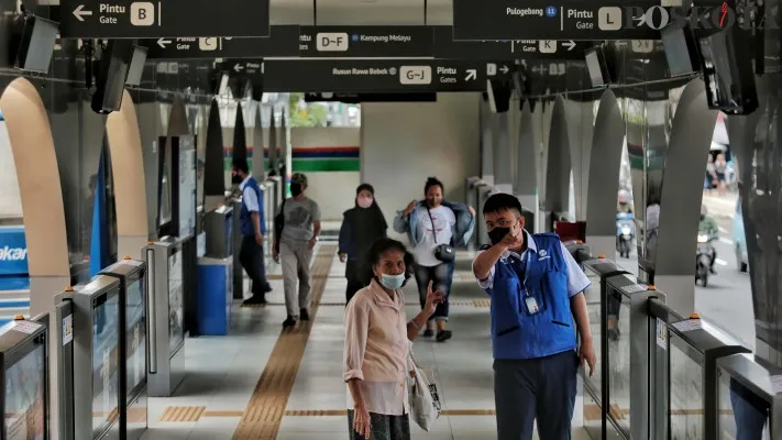 Halte Stasiun Jatinegara Rampung Direvitalisasi Poskota Co Id