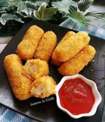 Cobain resep kroket kentang isi keju, dijamin enak dan jadi camilan favorit.(Facebook/Menu makanan sederhana)