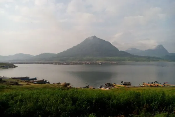 Waduk Jatiluhur, Purwakarta. (Foto: Wikimedia Commons)