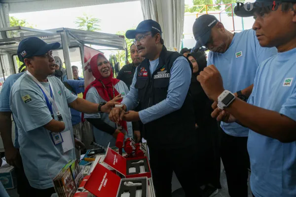 Mensos Gus Ipul Tinjau UMKM yang Dikelola Para Difabel di Peringatan Hari Disabilitas Internasional 2024