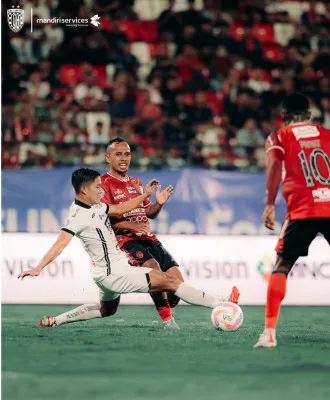 Persija Jakarta bertekuk lutut dihajar Bali United dengan skor 3-1 dalam laga ke-14 Liga 1 Indonesia 2024/2025 di Stadion Kapten I Wayan Dipta, Kabupaten Gianyar, Bali, Minggu malam, 15 Desember 2024. (Instagram Bali United Official)