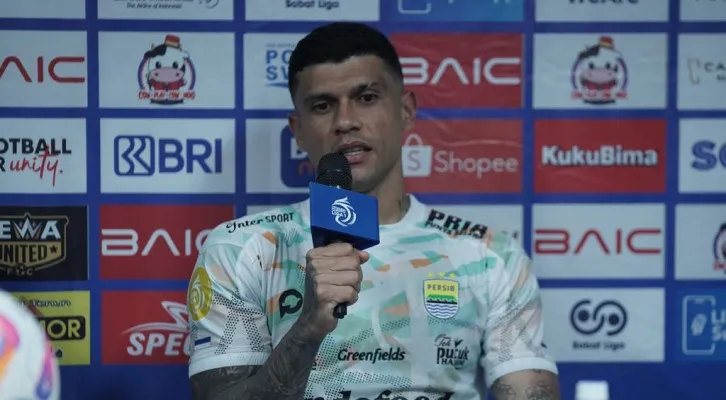 Ciro Alves dalam sesi konpers usai laga Persib vs Dewa United. (persib.co.id)