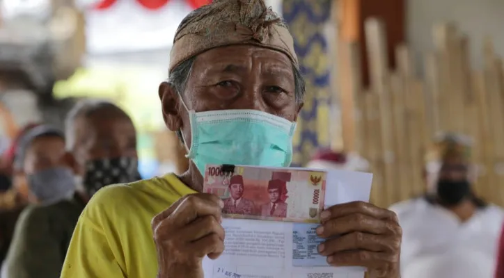 Cairkan Saldo dana bansos Rp2.400.000 dari Bantuan Pangan Non Tunai (BPNT). (kemensos)