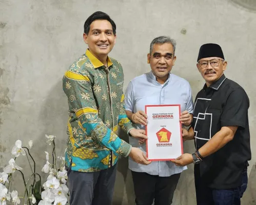 Calon Bupati dan Wakil Bupati Indramayu, Lucky Hakim-Saefudin mendapat rekomendasi dari Partai Gerindra untuk maju di Pilkada Indramayu.