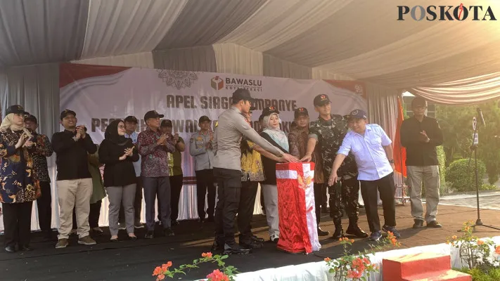 Bawaslu Kota Bekasi bersama Forkopimda saat gelar apel siaga kampanye Pilkada 2024, Jumat, 8 November 2024. (Poskota/Ihsan)