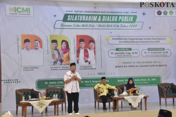 Paslon nomor urut 1 Heri Koswara saat memberi pemaparan visi-misi dalam dialog publik yang diadakan ICMI, Bekasi Selatan, Kamis, 14 November 2024. (Poskota/Ihsan)