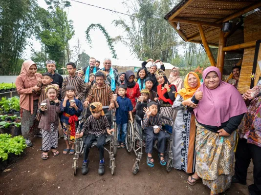 Sekolah Luar Biasa (SLB) Tamima Mumtaz, mendapatkan program P2L UPLAND Project. (Dok. Humas Kementan)