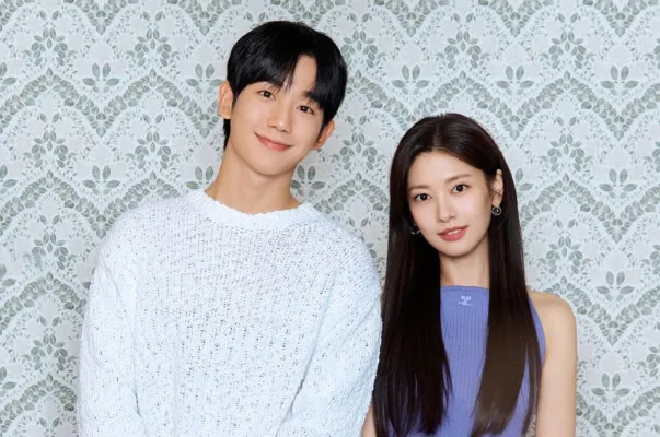 Jung Hae In dan Jung So Min akan berkunjung ke Bali untuk melakukan pemotretan majalah.(X/@jungsominsource)