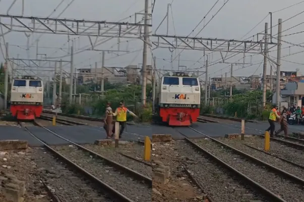 Ilustrasi. 27 kereta api berhenti di Stasiun Jatinegara seiring pelantikan Presiden Prabowo Subianto dan Wakil Presiden Gibran Rakabunging Raka digelar hari ini. (Tangkap Layar TikTok/@rf_daop_1pasarsenen1375)