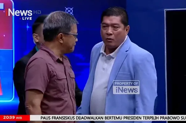 Silfester Matutina debat panas dengan Rocky Gerung.(Tangkap Layar X/@BosPurwa)