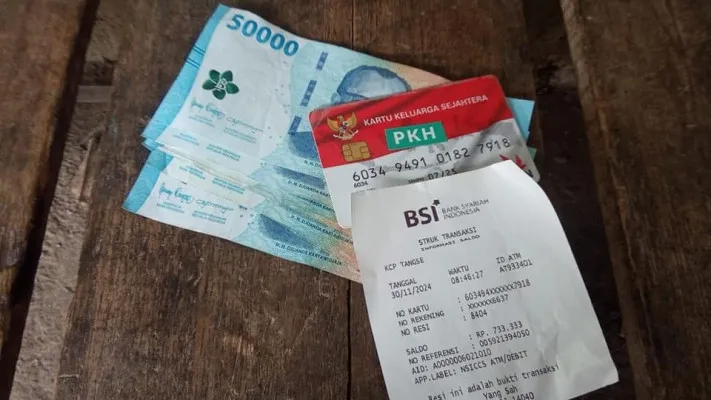 NIK KTP anda cairkan dana bansos Rp400.000 dari PKH alokasi bulan November-Desember via KKS BSI. (Tangkap layar/Facebook/Info Bansos PKH)