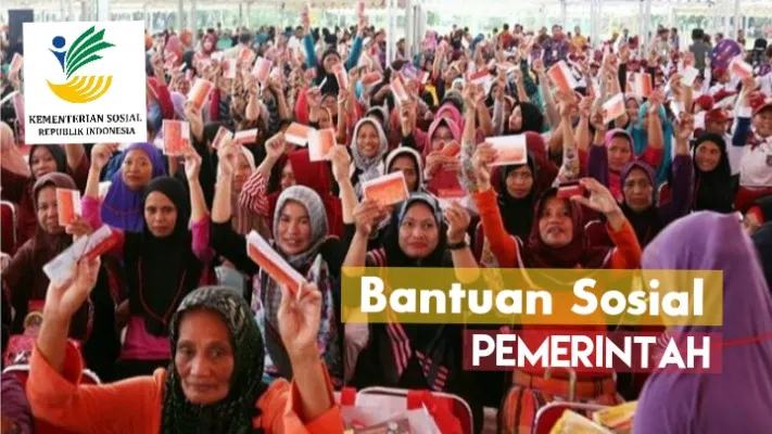 Ilustrasi ratusan KPM menerima bantuan sosial melalui KKS. (Kemensos/Neni Nuraeni)