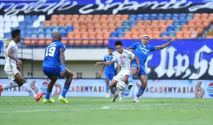 link live streaming Liga 1: Persib Bandung vs Persija Jakarta