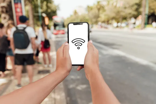 Tips anti sadap yang wajib Anda ketahui apabila ingin terhubung ke jaringan WiFi umum(Freepik)