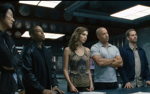 Potret adegan film Fast and Furious 6 yang tayang di Bioskop Trans TV malam Ini. (IMDb)