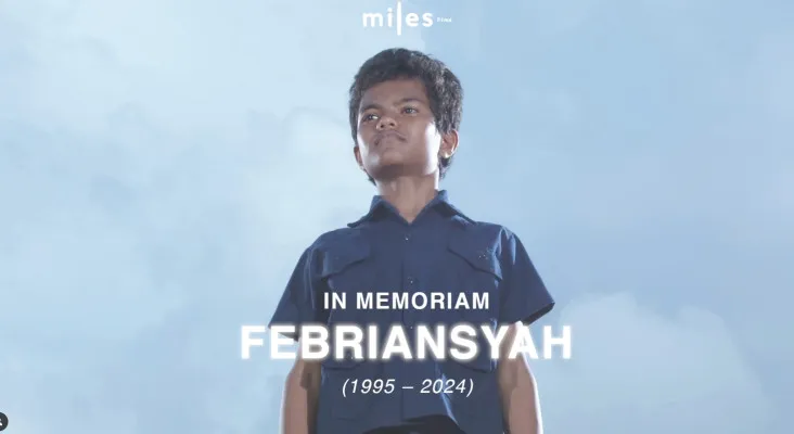 Kabar duka menyelimuti keluarga Laskar Pelangi, salahatu pemeran film tersebut Febriansya yang memerankan sosok Berek meninggal dunia.  (Instagram Miles Film)