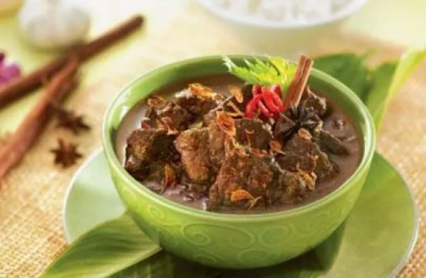 Rayakan Idul Adha dengan Resep Semur Daging Kambing yang Lezat! (Pinterest)