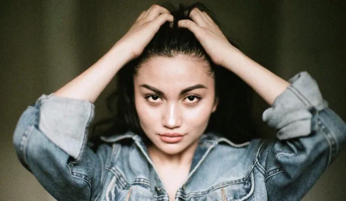 Ariel Tatum singgung Luna Maya soal candaan penyakit mental (Instagram/@arieltatum)