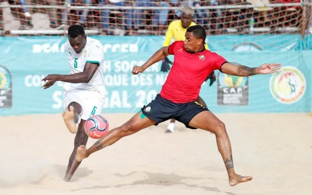 Ilustrasi sepak bola pantai (foto/instagram anocworldbeachgames)