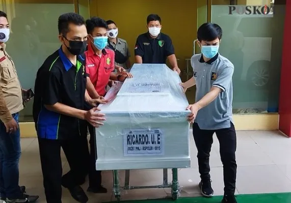 Peti jenazah Ricardo Ussumane Embalo (51), narapidana WNA asal Portugal yang jadi korban kebakaran Lapas Kelas I Tangerang bakal diterbangkan ke negara asal hari ini Rabu (22/9/2021) (cr02)