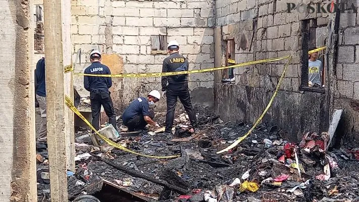 Kanit Polsek Taman Sari, AKP Lalu Musti Ali saat Melakukan Olah TKP di lokasi kebakaran di Taman Sari. (foto: cr01)