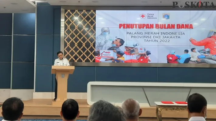 Wakil Ketua Pelaksana Bulan Dana PMI DKI 2022, mejelaskan pengumpulan dana melebihi target. (foto: aldi)