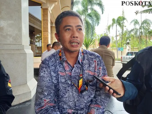 Foto : Divisi Pengawasan Hubungan Antar Lembaga (PHL) pada Bawaslu Kota Serang, Rudi Hartono. (Poskota/Bilal)