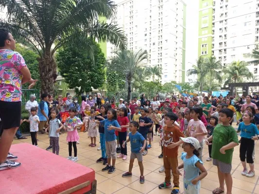 Foto: Anak-anak mengikuti senam Zumba Kids di Apartemen Kalibata City, Pancoran, Jakarta Selatan. (Ist.)