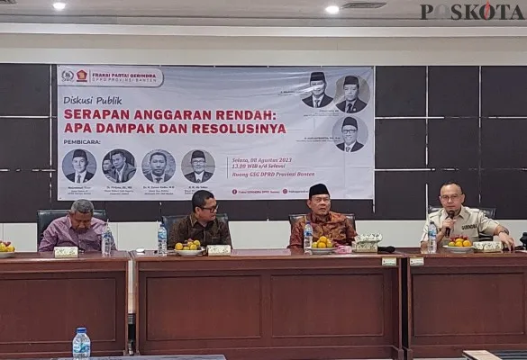 Fraksi Gerindra saat menggelar diskusi publik di DPRD Banten (Foto: Bilal)