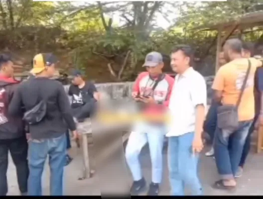 Sejumlah buruh ditangkap polisi di warung kopi kawasan Cikarang Selatan. (Ist)