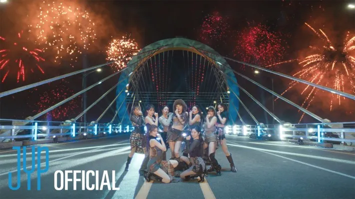 lirik lagu One Spark milik TWICE (X/JYPETWICE)