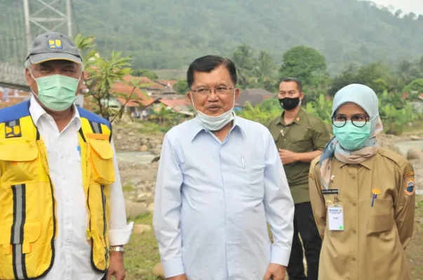 Peresmian jembatan gantung di Lebak (foto: istimewa)