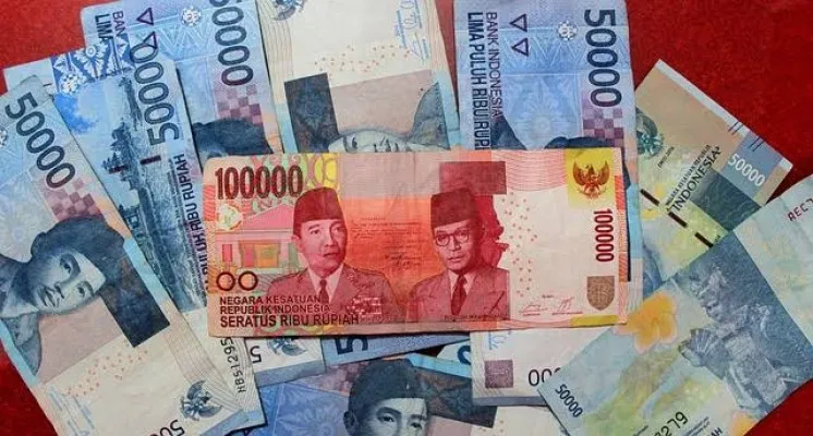 Pemilik NIK KTP dan KK ini adalah penerima saldo dana bansos Rp2.400.000 (Foto: Pixabay)