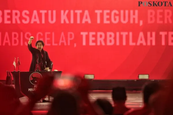 Ketua Umum PDIP Megawati Soekarnoputri saat mengikuti pembukaan Rakernas ke-5 di Beach City Inti Stadium Ancol, Pademangan, Jakarta Utara, Jumat 24 Mei 2024. (Poskota/Ahmad Tri Hawaari)