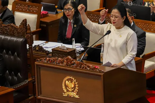 Rapat Paripurna ke-9 tersebut mengagendakan laporan Komisi III DPR atas hasil uji kelayakan (Fit and Proper test) terhadap calon pimpinan KPK dan Dewan Pengawas (Dewas) KPK masa jabatan 2024-2029 serta pengambilan keputusan dan pidato Ketua DPR pada penutupan masa persidangan I tahun sidang 2024-2025. (Poskota/ Ahmad Tri Hawaari)