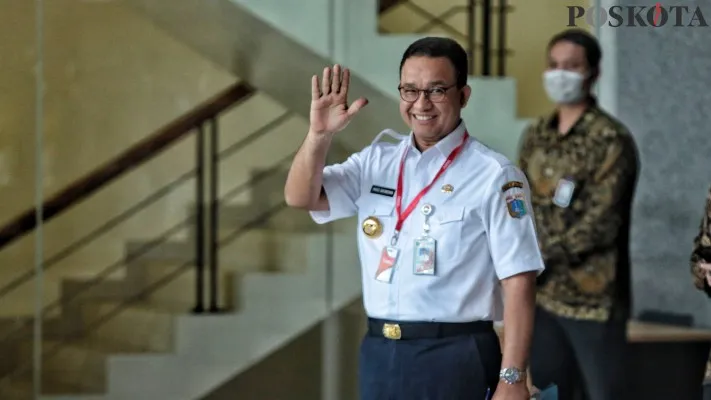 Anies Baswedan tiba di Gedung KPK penuhi panggilan penyidik terkait penyelenggaraan Formula E. (foto: adam)