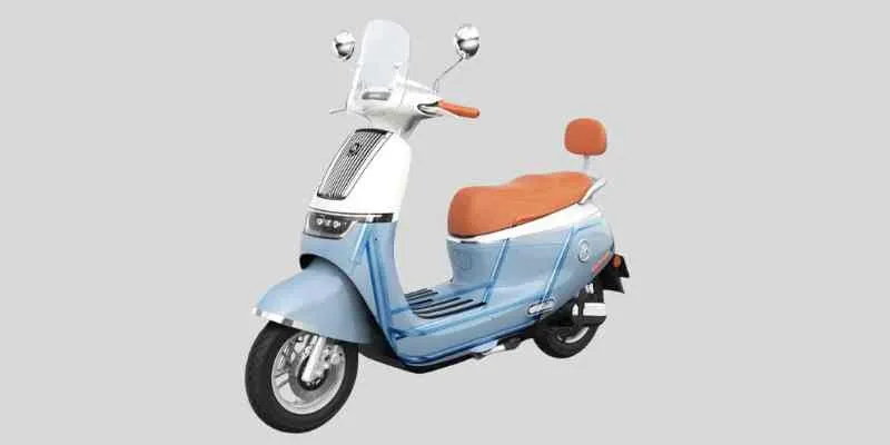 Motor listrik Aima Q7 telah resmi diluncurkan di China dengan sentuhan yang mirip dengan Vespa Matic.(Foto: Gizmochina.com)