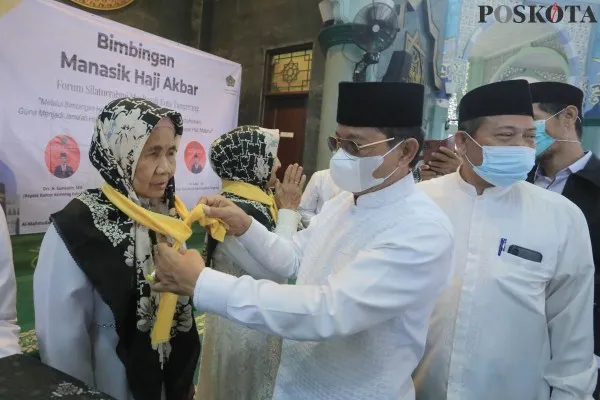 Wakil Walikota Tangerang Sachrudin, membuka pelatihan manasik haji. (foto: iqbal)