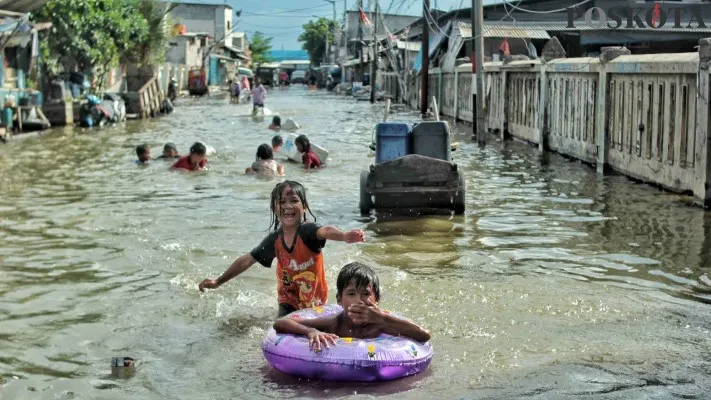 Ilustrasi banjir di Jakarta.(ahmad tri hawaari)