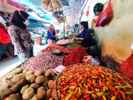 Pedagang cabai di Pasar Rangkasbitung (yusuf)