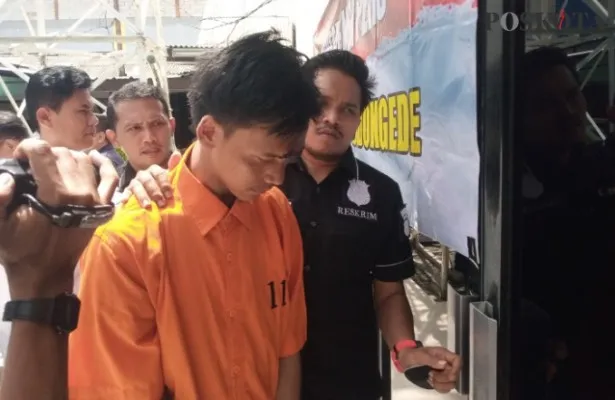 AA pemuda 23 tahun ditangkap karena mencuri Brangkas dirumah kosong. (Ihsan Fahmi).