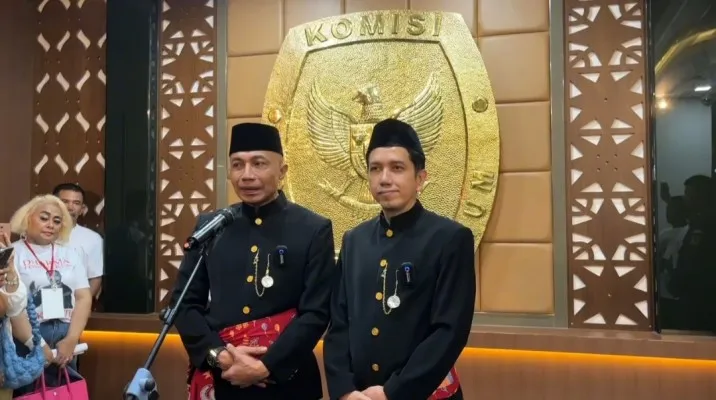 Bapaslon Gubernur DKI Jakarta jalur independen Dharma Pongrekun-Kun Wardana. (Pandi)