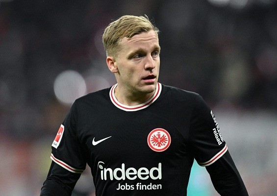 Danny Van de Beek Makin Sengsara, Ditendang Setan Merah, Diacuhkan Eintracht  Frankfurt - poskota.co.id