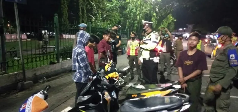 Operasi yustisi Satgas dan Polres Lebak (foto: istimewa)