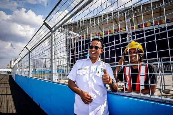 Foto Anies Baswedan di ajang Formula E (Foto: Twitter/Aniesbaswedan)