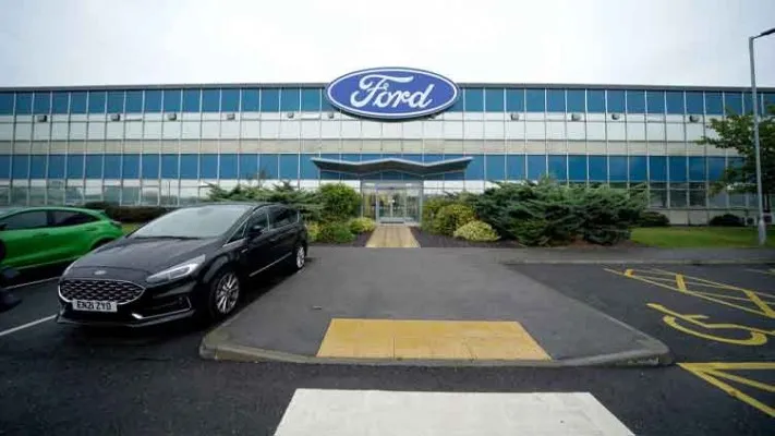 Ford mau PHK 3.800 karyawan dalam waktu dekat. Foto: Ist.