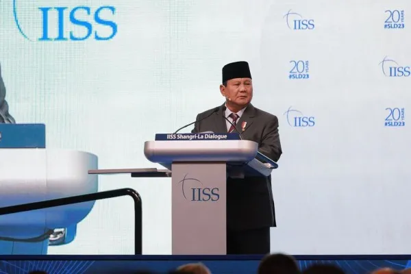 Prabowo Subianto di ajang IISS disorot usai sampaikan resolusi referendum. Foto: IG Prabowo.