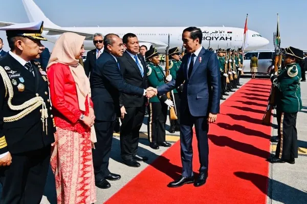 Presiden Jokowi bertolak pulang dari Afrika. Foto: Biro Setpres.