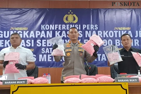 Upaya penyelundupan narkotika berupa puluhan ribu butir pil ekstasi digagalkan Satuan Reserse Narkona Polres Metro Jakarta Pusat. (Foto: Poskota.co.id/Pandi)