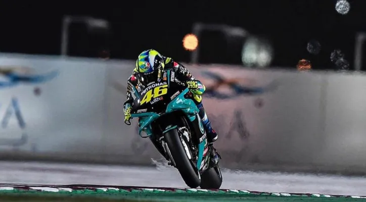 Valentino Rossi, pembalap Petronas Yamaha SRT.  (screenchot/twitter/@ValeYellow46)